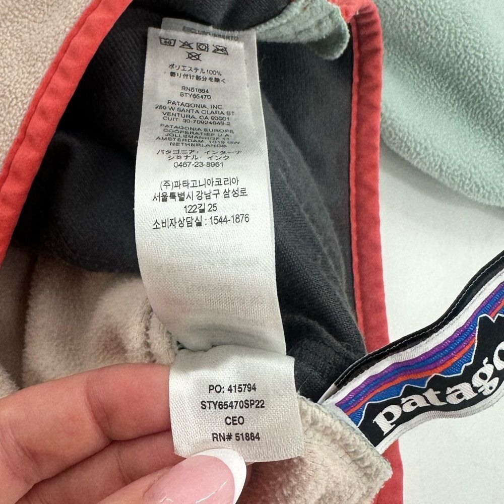 FLAWED Patagonia Kids' Two-Tone Fleece Hoodie Size Girls L 12 - Picture 10 of 11